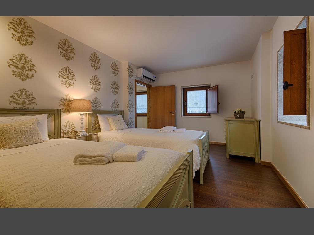 Casa Da Costa Villa Melgaco Room photo